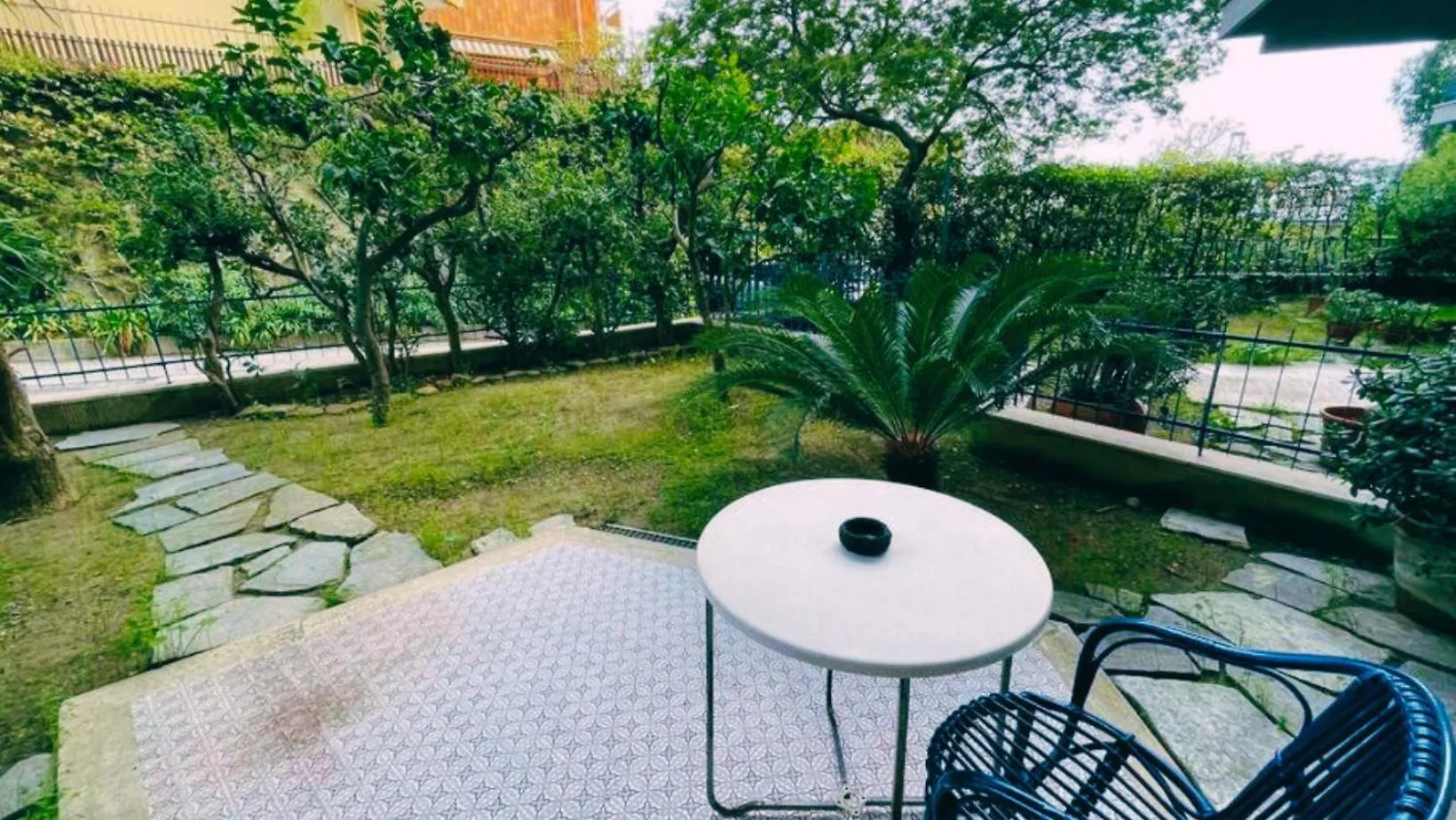 Wh-Sem-Bilocale Con Giardino In Zona Residenziale - Posto Auto Privato - Wifi Apartamento Sanremo Itália
