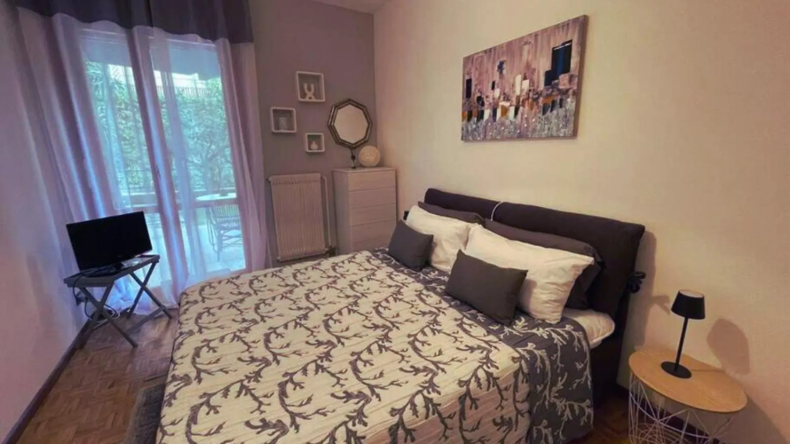 Wh-Sem-Bilocale Con Giardino In Zona Residenziale - Posto Auto Privato - Wifi Apartamento Sanremo 0*,  Itália